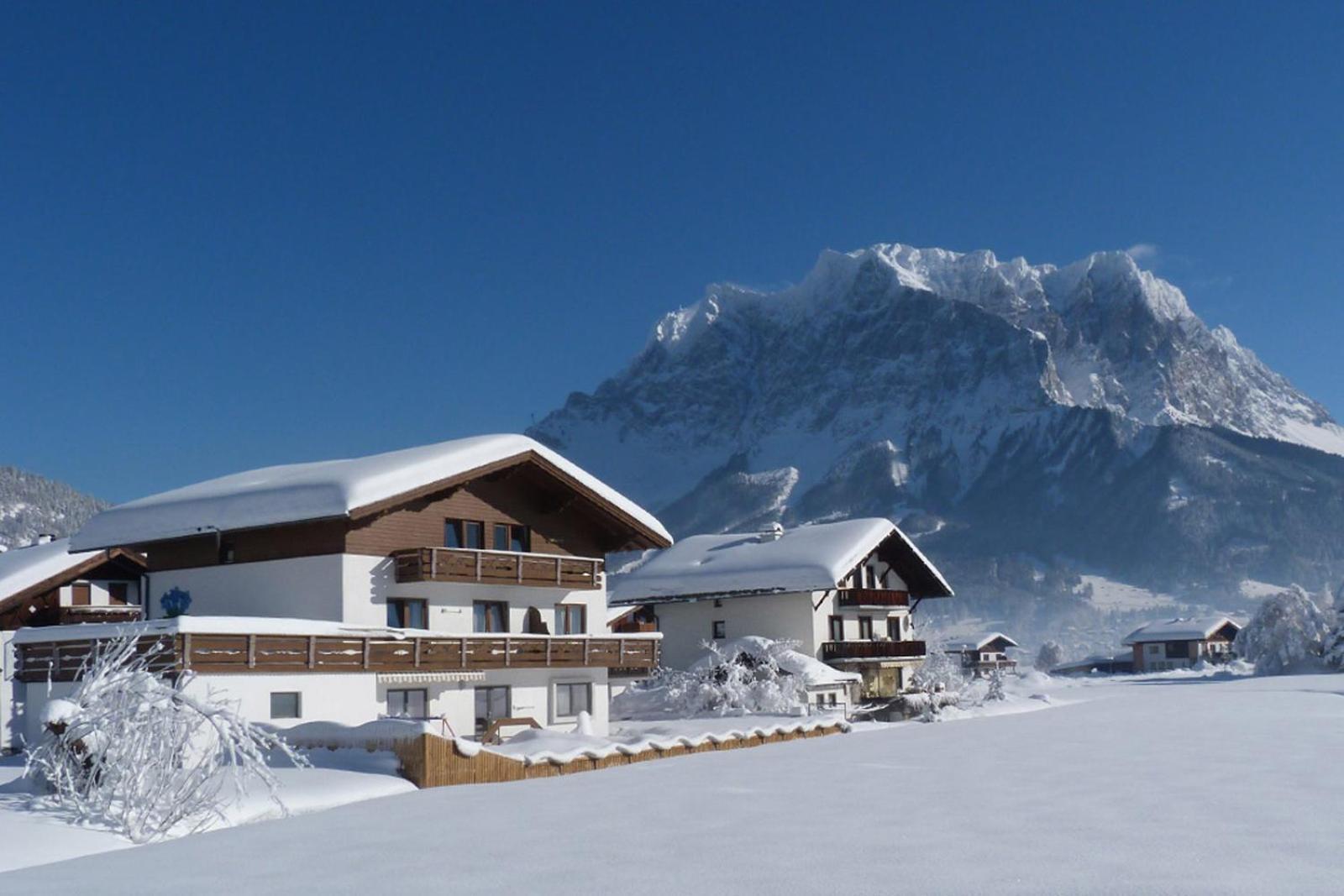 Apartamento Haus Enzian Lermoos Exterior foto